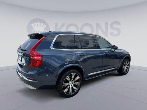 2022 Volvo XC90 T6 Inscription