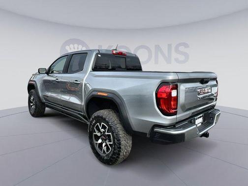 2025 GMC Canyon AT4