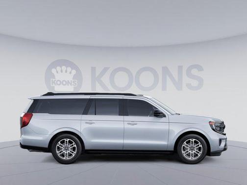2025 Ford Expedition Max Active 4x4