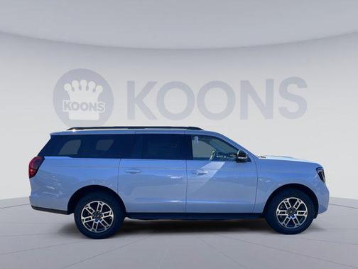 2025 Ford Expedition Max Active 4x4