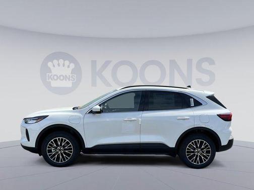 2025 Ford Escape SE