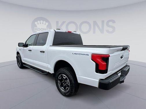 2022 Ford F-150 Lightning Pro