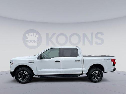 2022 Ford F-150 Lightning Pro