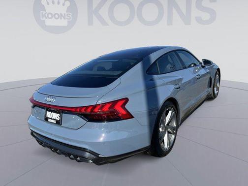 2023 Audi e-tron GT Premium Plus quattro