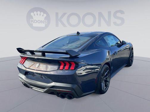 2025 Ford Mustang Dark Horse Fastback
