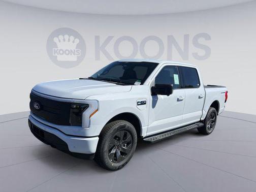2025 Ford F-150 Lightning Flash