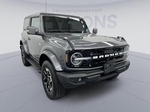 2022 Ford Bronco Outer Banks