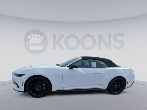 2025 Ford Mustang EcoBoost
