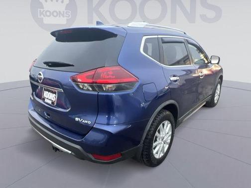 2018 Nissan Rogue SV