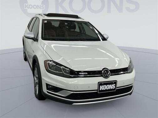 Photo 3 of 41 of 2019 Volkswagen Golf Alltrack TSI SEL