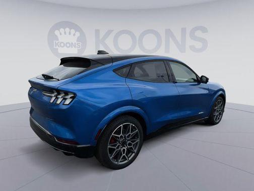 2025 Ford Mustang Mach-E GT