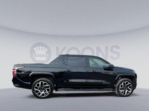 2024 Chevrolet Silverado EV First-Edition RST 4WD