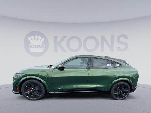 2025 Ford Mustang Mach-E GT