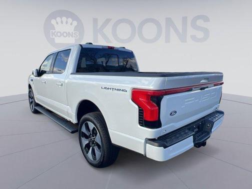 2025 Ford F-150 Lightning Platinum