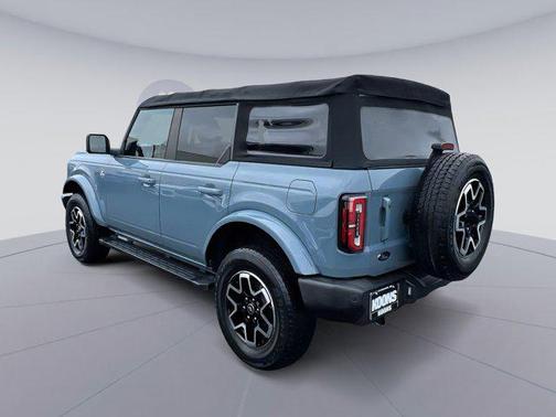 2021 Ford Bronco Outer Banks