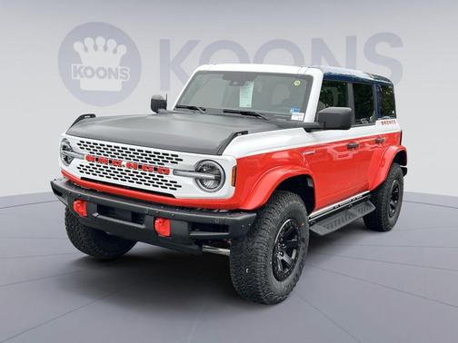 OXFORD WHITE 2026 Ford Bronco Stroppe Edition