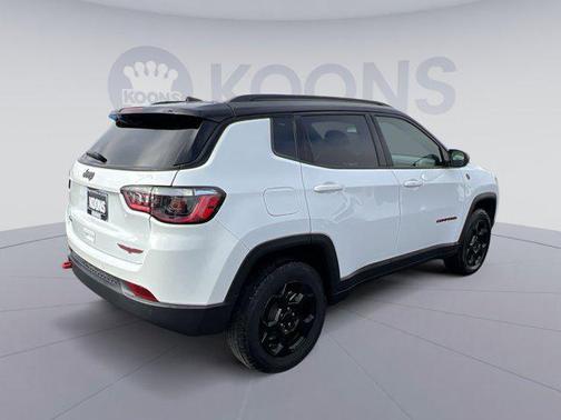 2023 Jeep Compass Trailhawk
