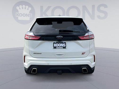 2020 Ford Edge ST