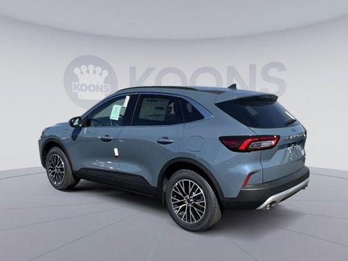 2025 Ford Escape SE