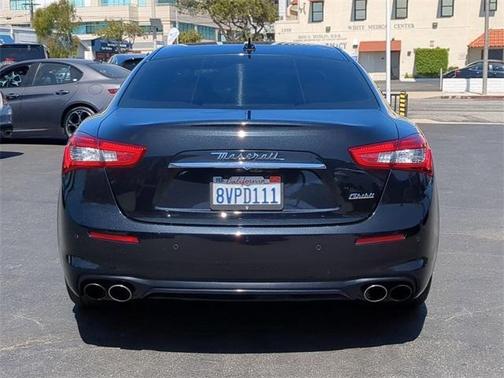2019 Maserati Ghibli GranLusso