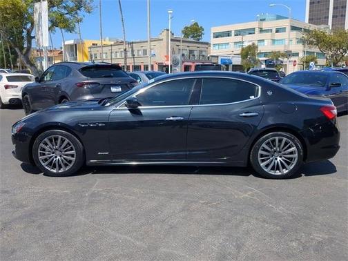 2019 Maserati Ghibli GranLusso