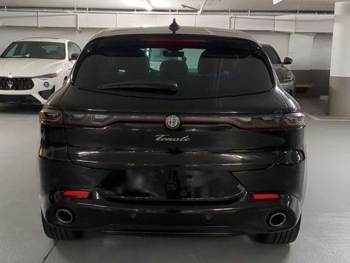 Alfa Black 2025 Alfa Romeo Tonale Base