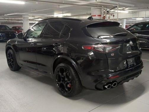 Vulcano Black Metallic 2024 Alfa Romeo Stelvio Quadrifoglio