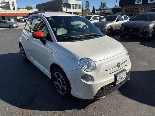 2018 FIAT 500e Battery Electric