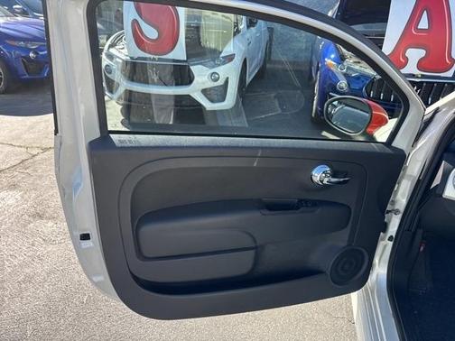 2018 FIAT 500e Battery Electric