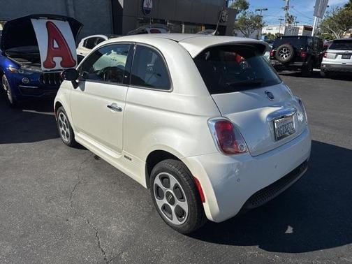 2018 FIAT 500e Battery Electric