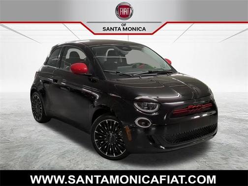 2024 FIAT 500e Base