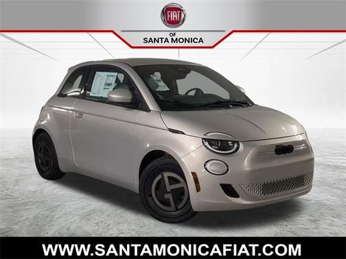 2025 FIAT 500e Base