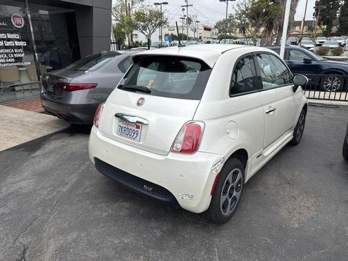 2015 FIAT 500e Battery Electric