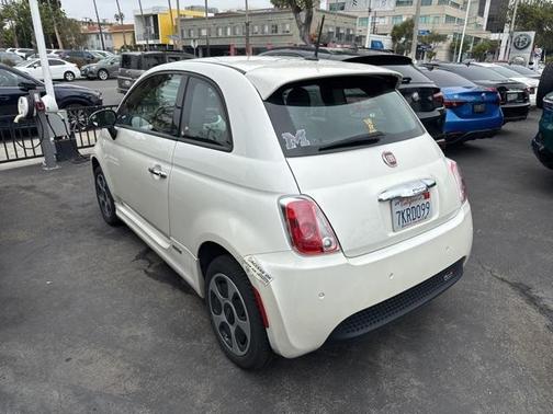 2015 FIAT 500e Battery Electric