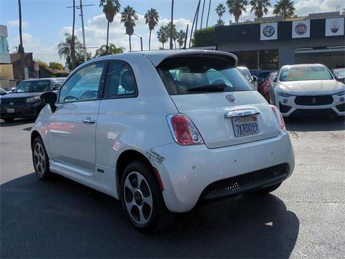 2015 FIAT 500e Battery Electric