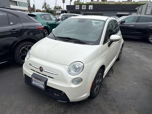 2015 FIAT 500e Battery Electric
