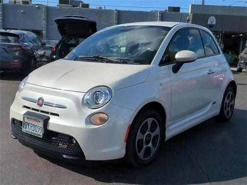 2015 FIAT 500e Battery Electric