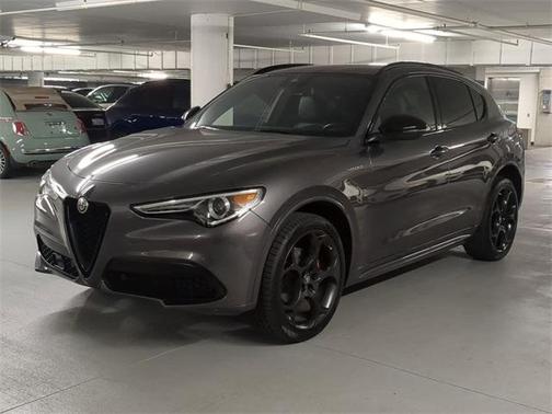2023 Alfa Romeo Stelvio Veloce