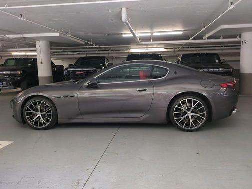 Grigio Maratea Metallic 2026 Maserati GranTurismo BASE