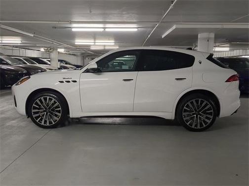 2025 Maserati Grecale Modena