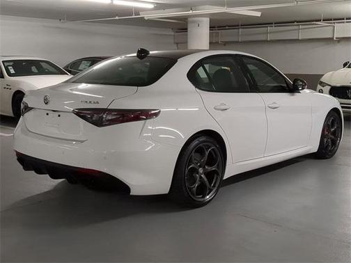 2025 Alfa Romeo Giulia 