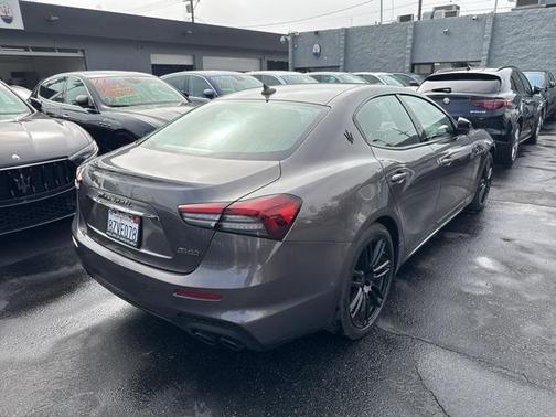 2022 Maserati Ghibli Modena