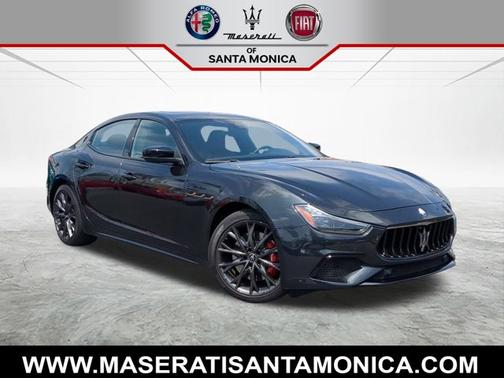2022 Maserati Ghibli Modena