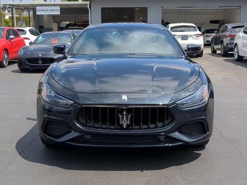2022 Maserati Ghibli Modena