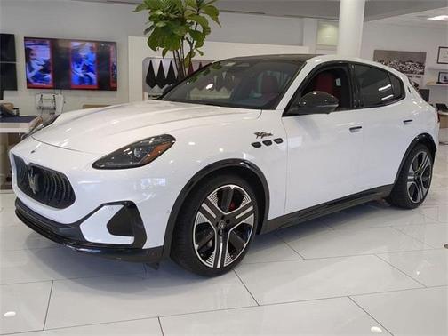 2025 Maserati Grecale Folgore Base