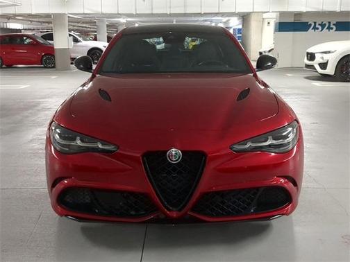 2024 Alfa Romeo Giulia Quadrifoglio