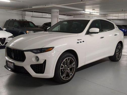 2022 Maserati Levante Modena