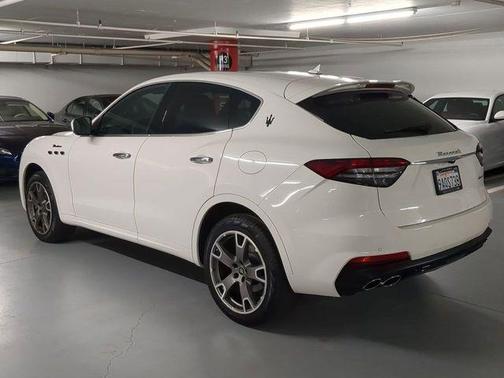 2022 Maserati Levante Modena