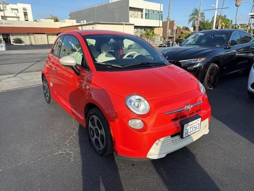 2015 FIAT 500e Battery Electric