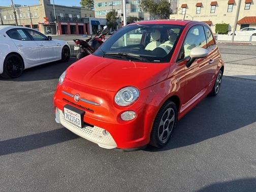 2015 FIAT 500e Battery Electric